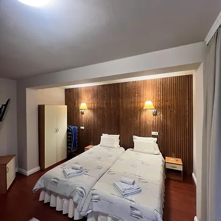 게스트하우스 Zasheva Kushta 반스코